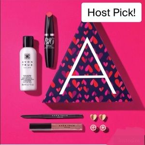 True Color Makeup Bundle with Bonus Gift!